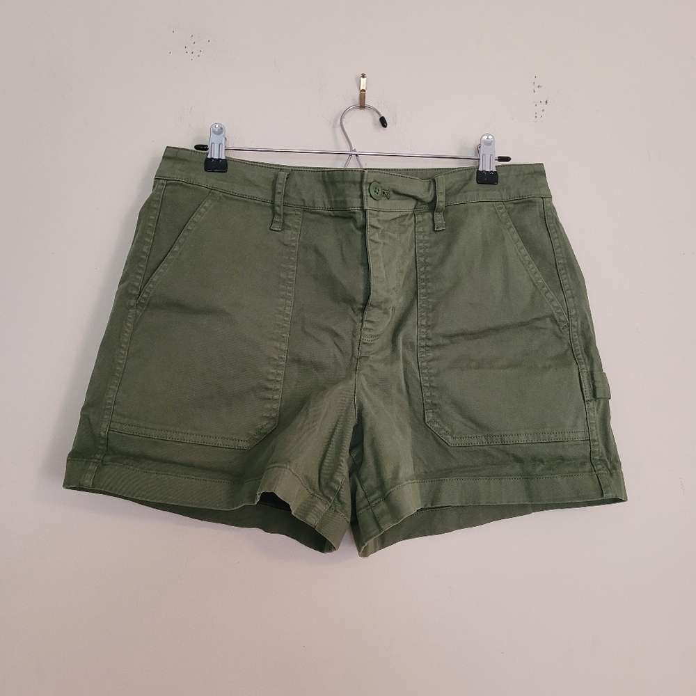 J. Crew Foundry Chino Shorts Green midi womens